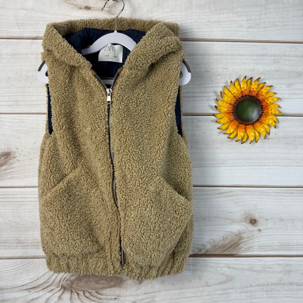 Zara Kids Sherpa Vest Size 8-9 Years Beige Hooded Sleeveless Jacket